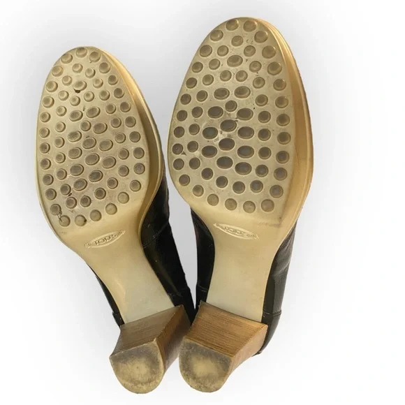 H8 TODs Aspen Patent Leather Heels​ - Picture 6 of 11